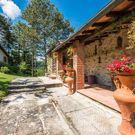 2 Bedroom Gorgeous In Holiday home Capolona