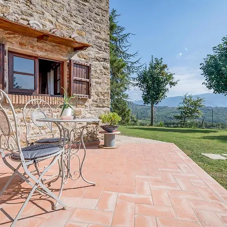 2 Bedroom Gorgeous In Capolona