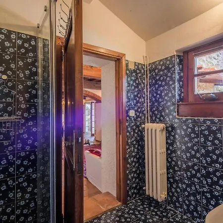 2 Bedroom Gorgeous In Capolona